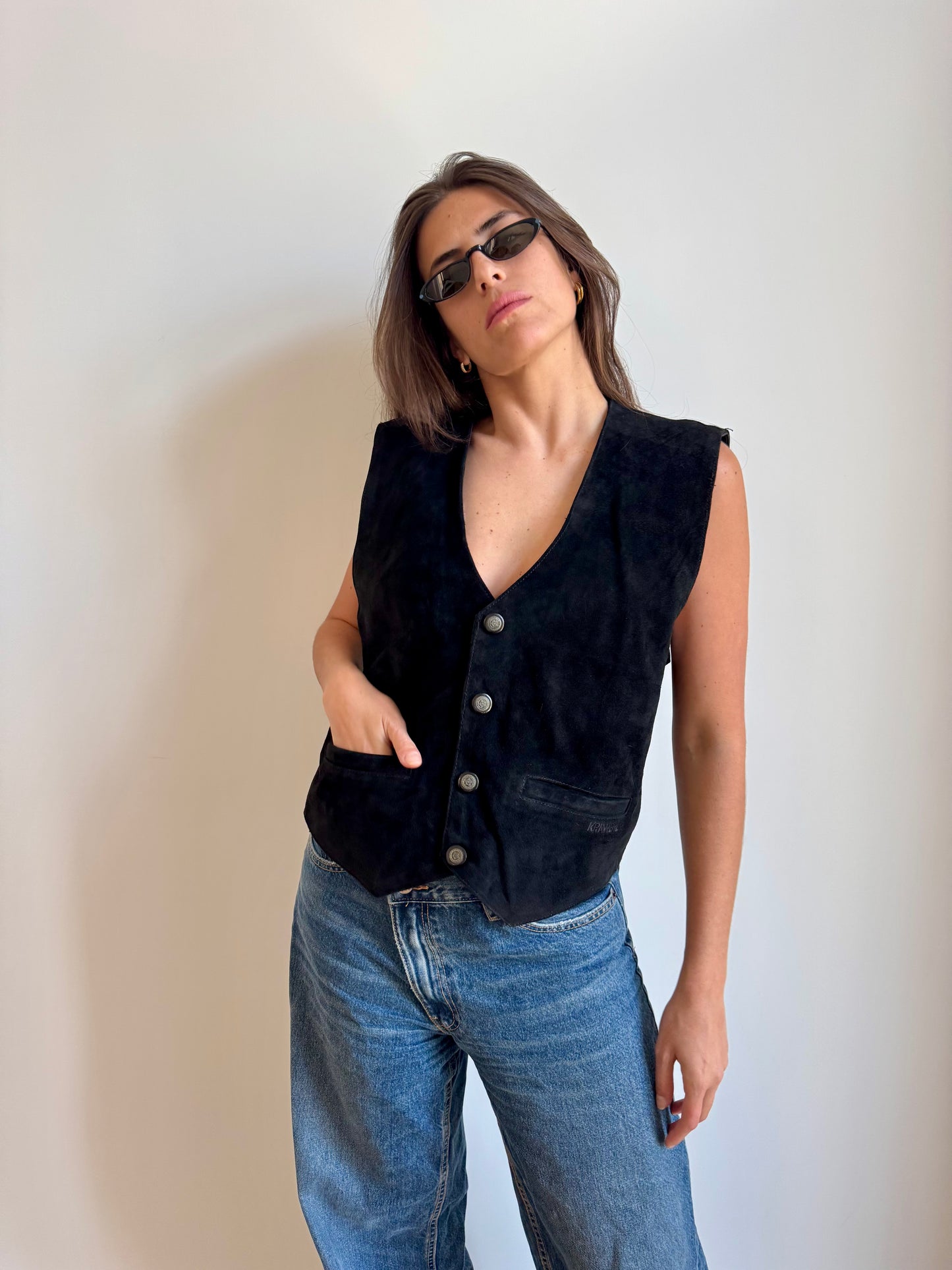 GILET NERO IN CAMOSCIO