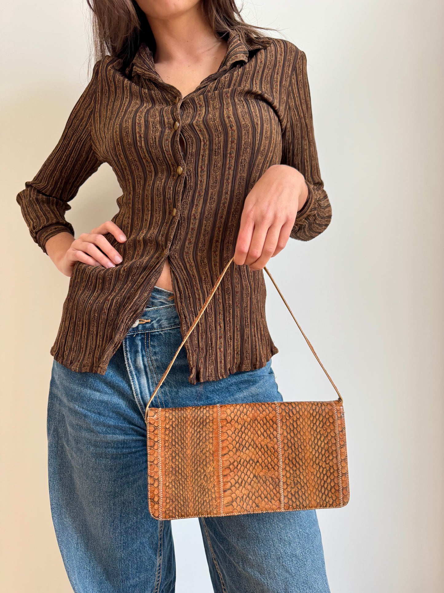 BORSA A SPALLA EFFETTO PITONE