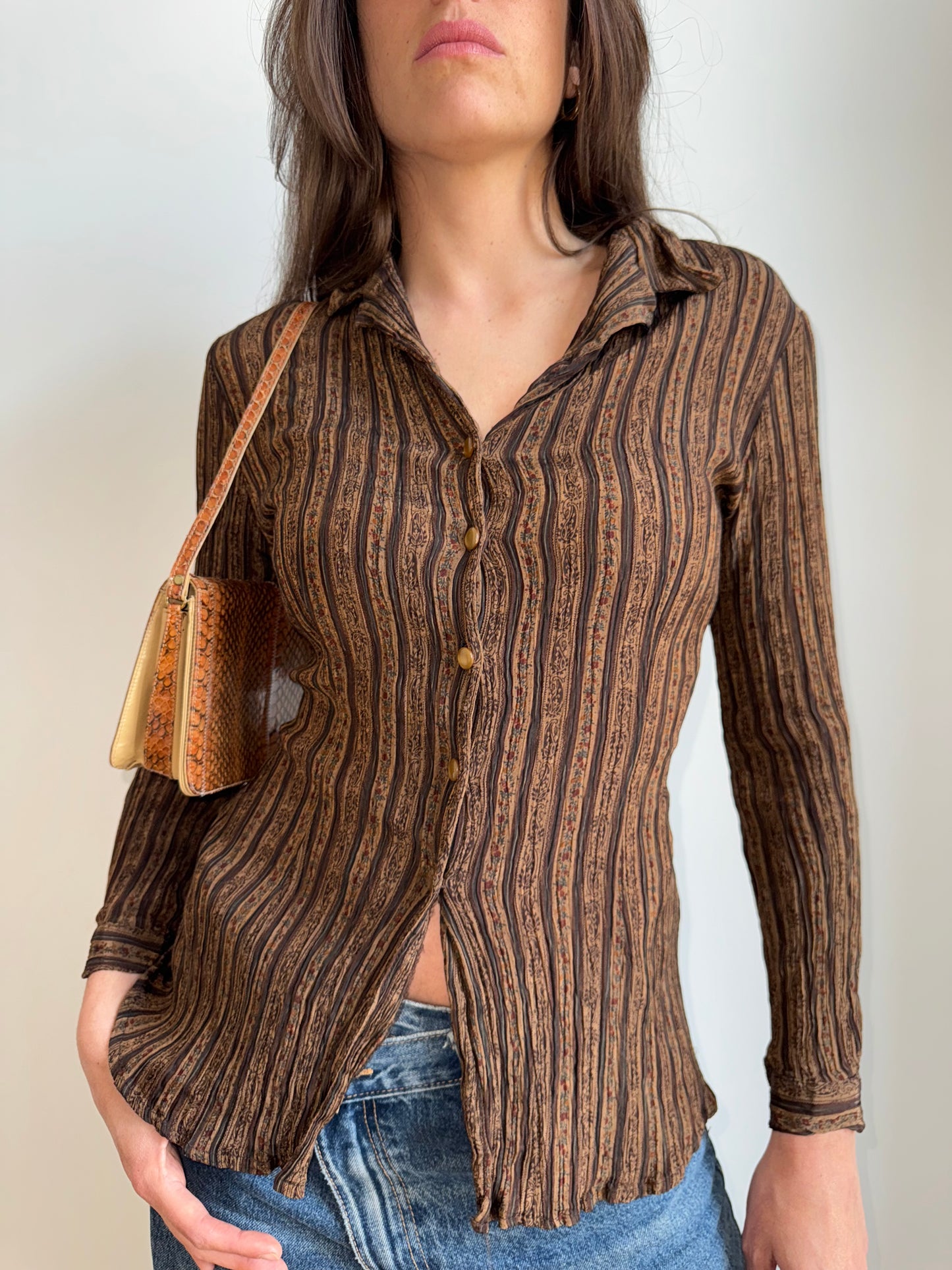 CAMICIA MANICHE LUNGHE CON PATTERN