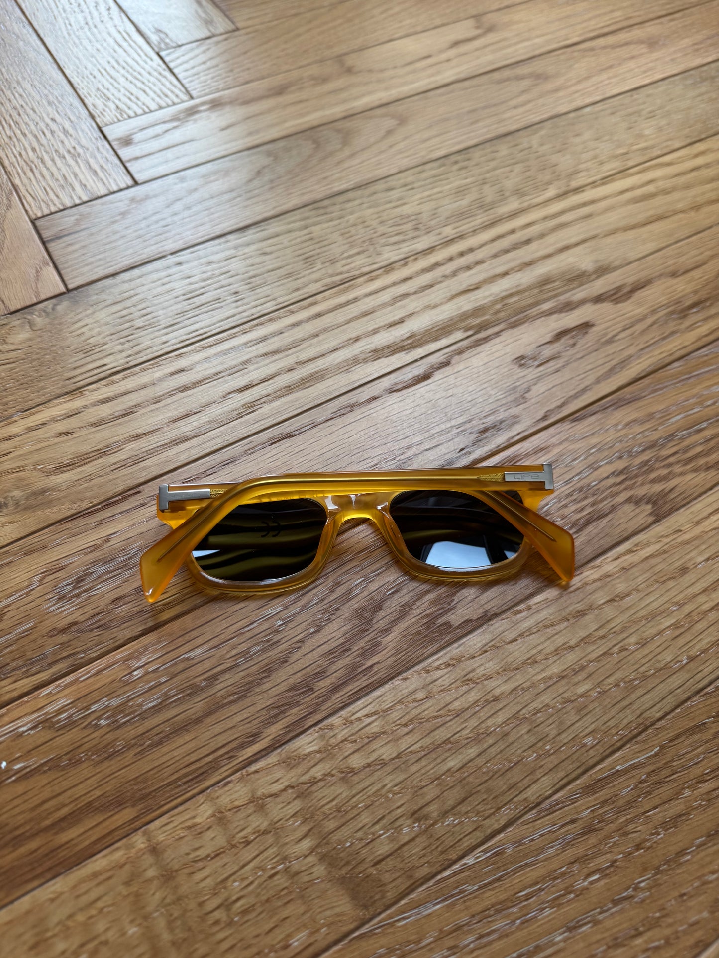 OCCHIALI DA SOLE RETTANGOLARI