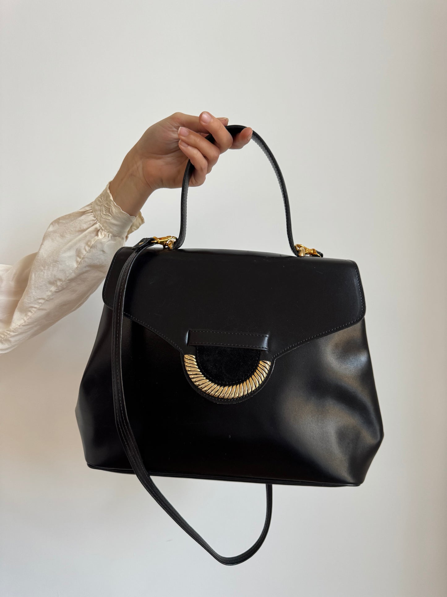 BORSA A MANO IN PELLE