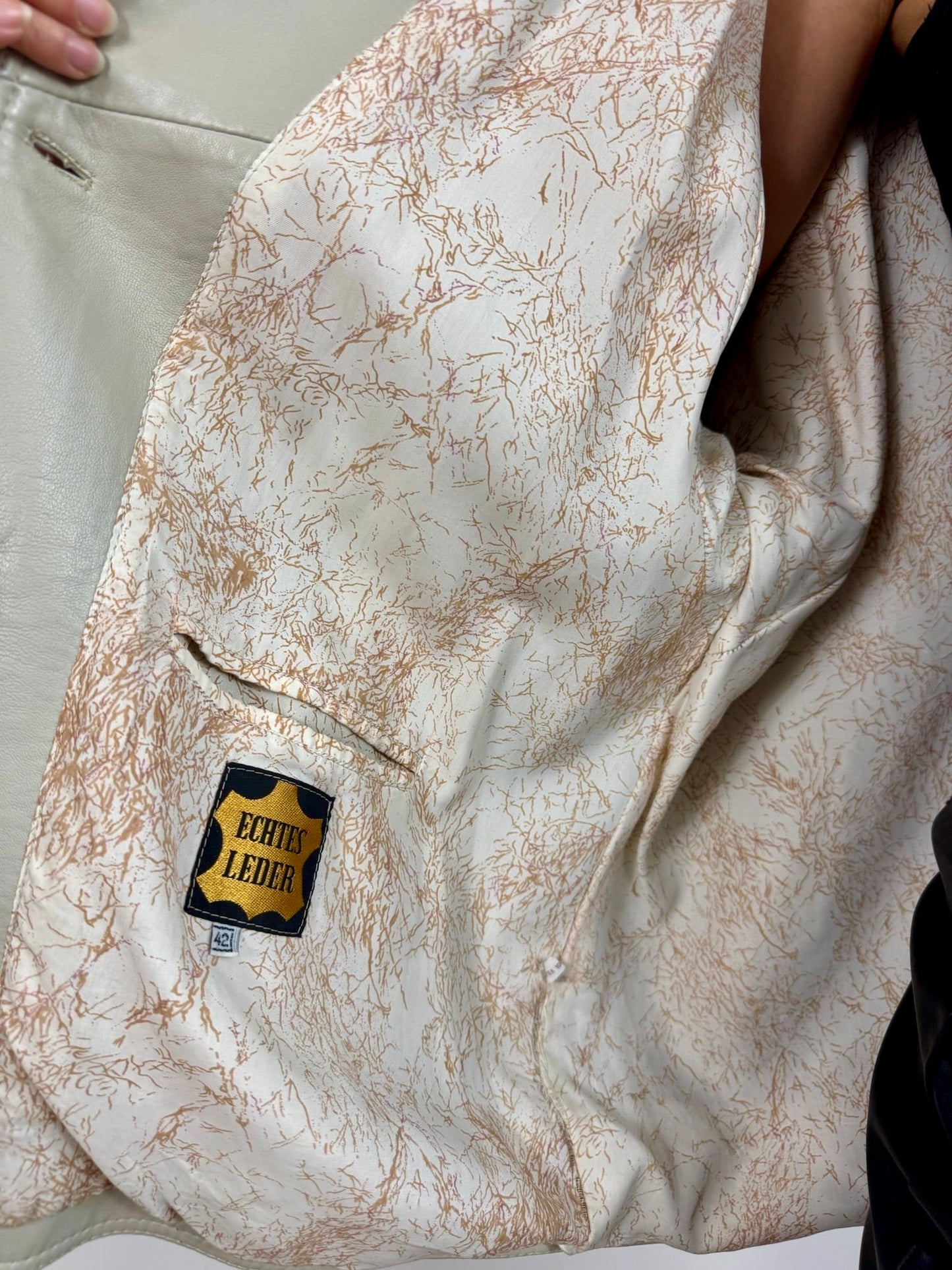 GIACCA IN PELLE OFF WHITE