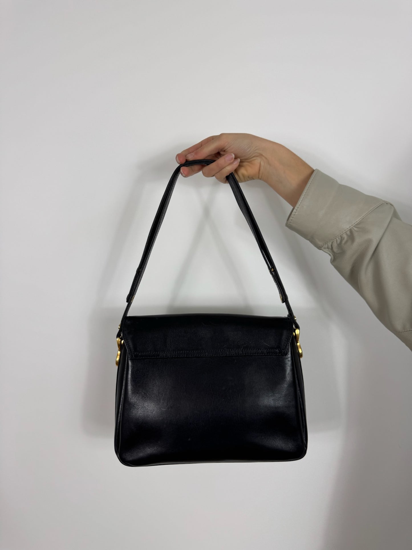 BORSA A SPALLA IN VERA PELLE