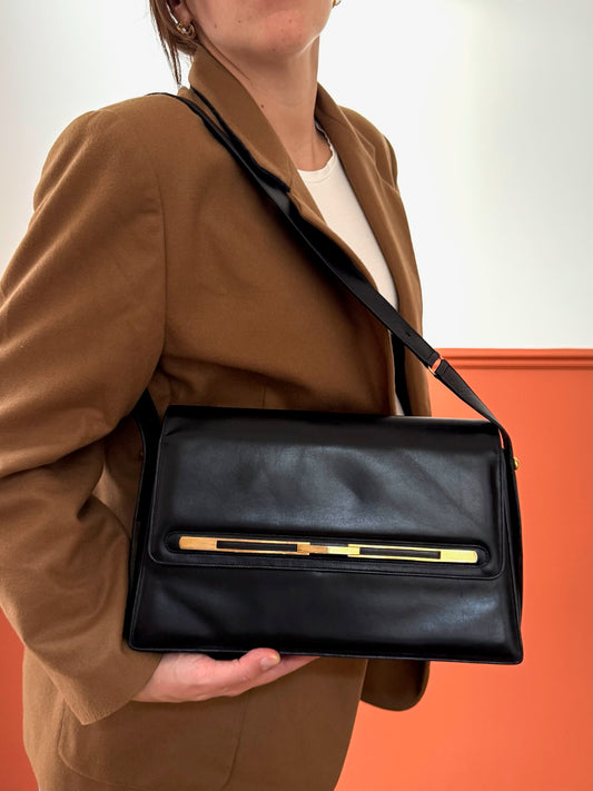 BORSA IN VERA PELLE CON DETTAGLI DORATI