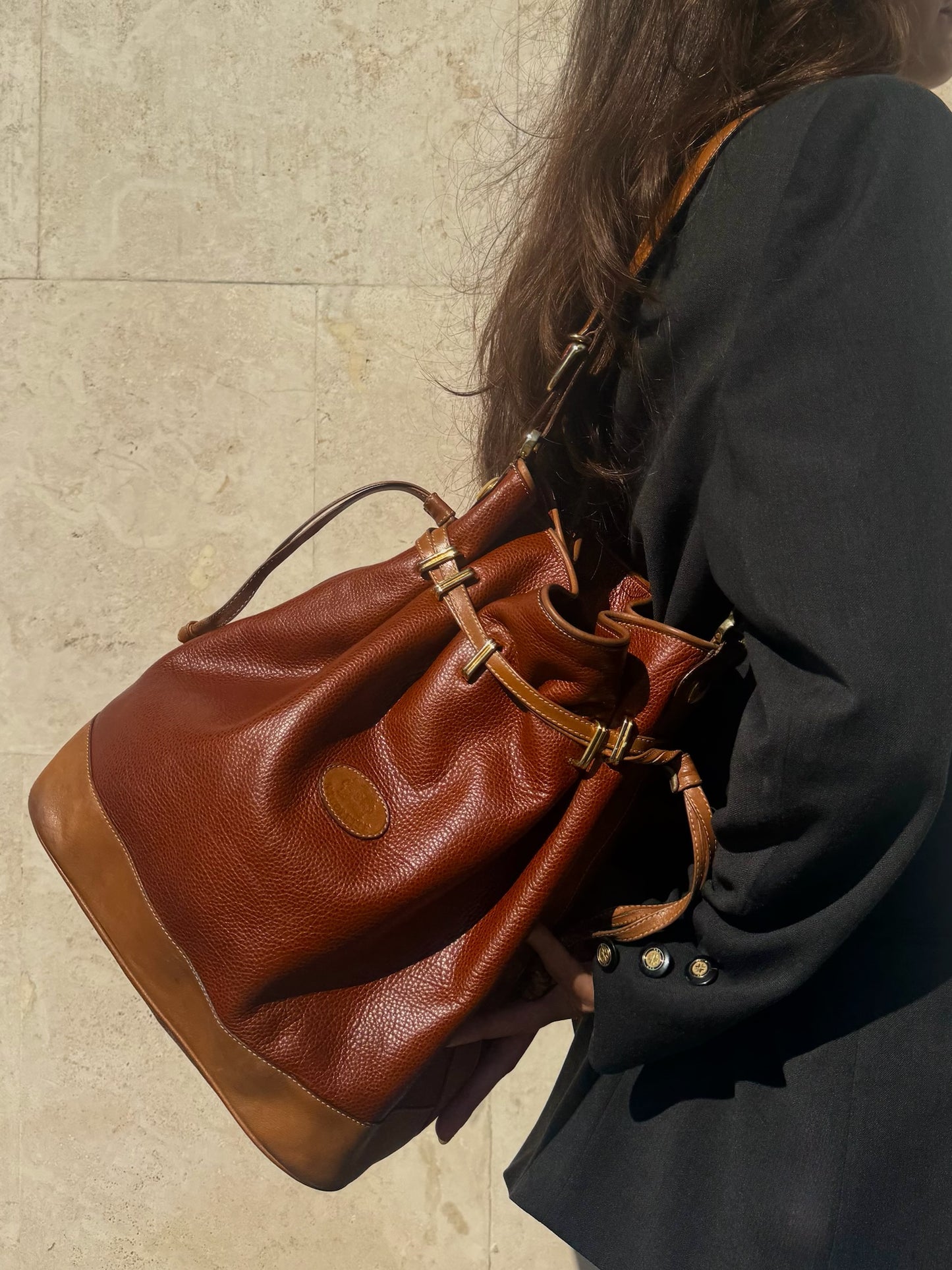 SECCHIELLO A SPALLA IN CUOIO