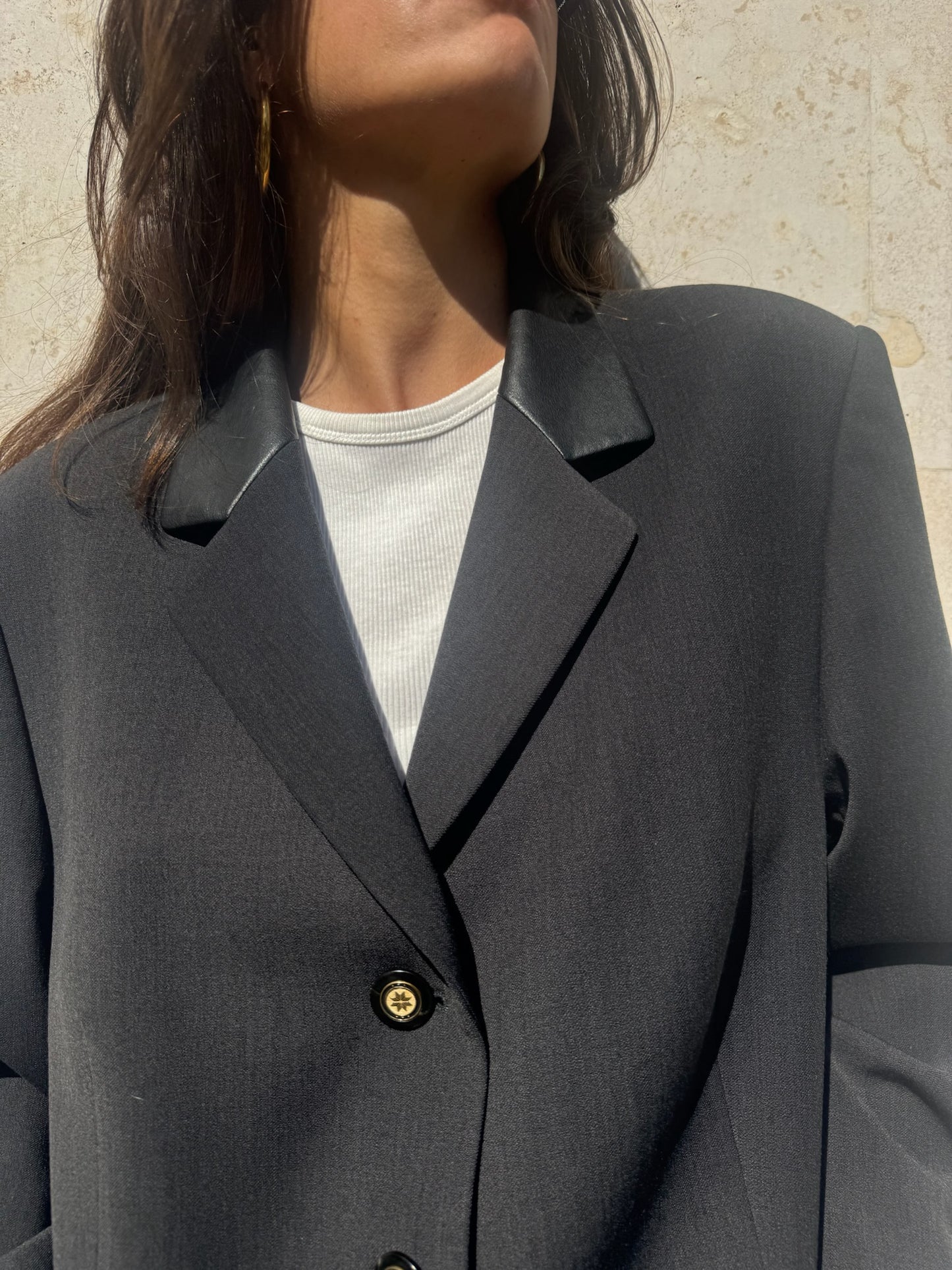 BLAZER GRIGIO CON DETTAGLI IN PELLE