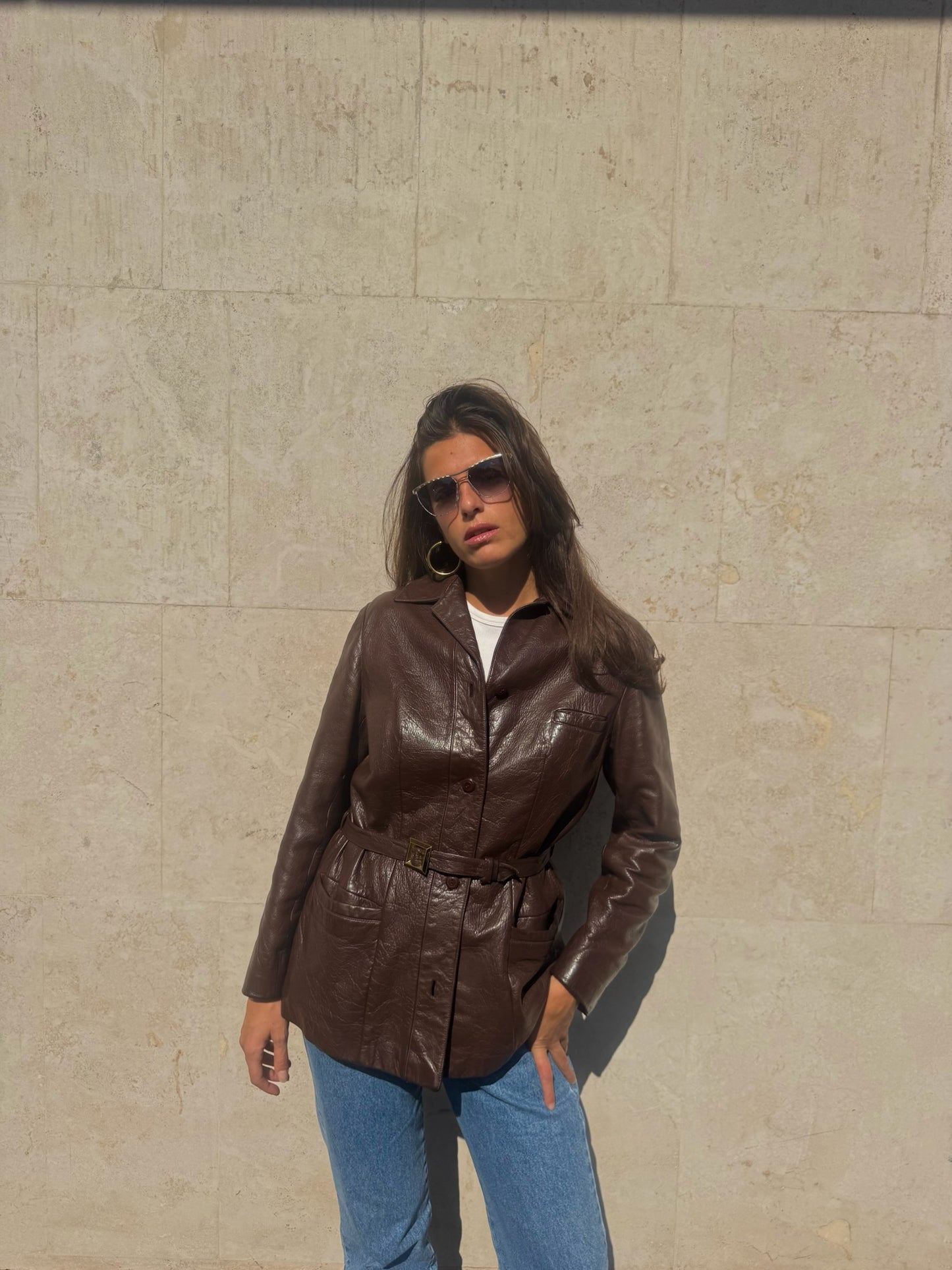 GIACCA MARRONE IN PELLE CON CINTURA