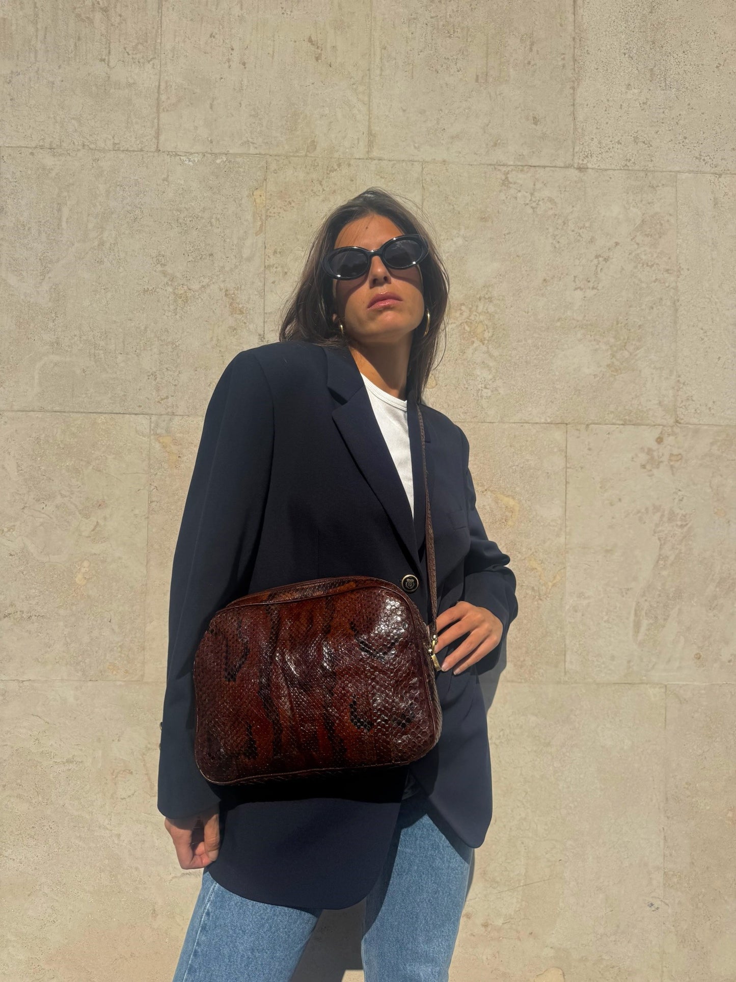 CAMERA BAG CON TEXTURE IN PITONE