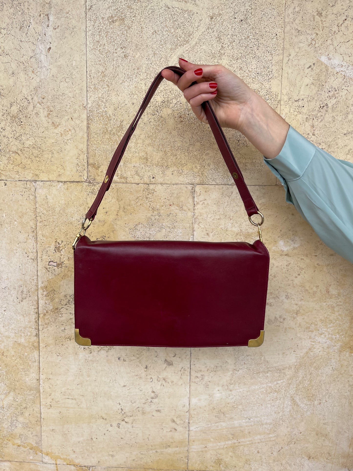 BORSA A SPALLA BORDEAUX IN VERA PELLE