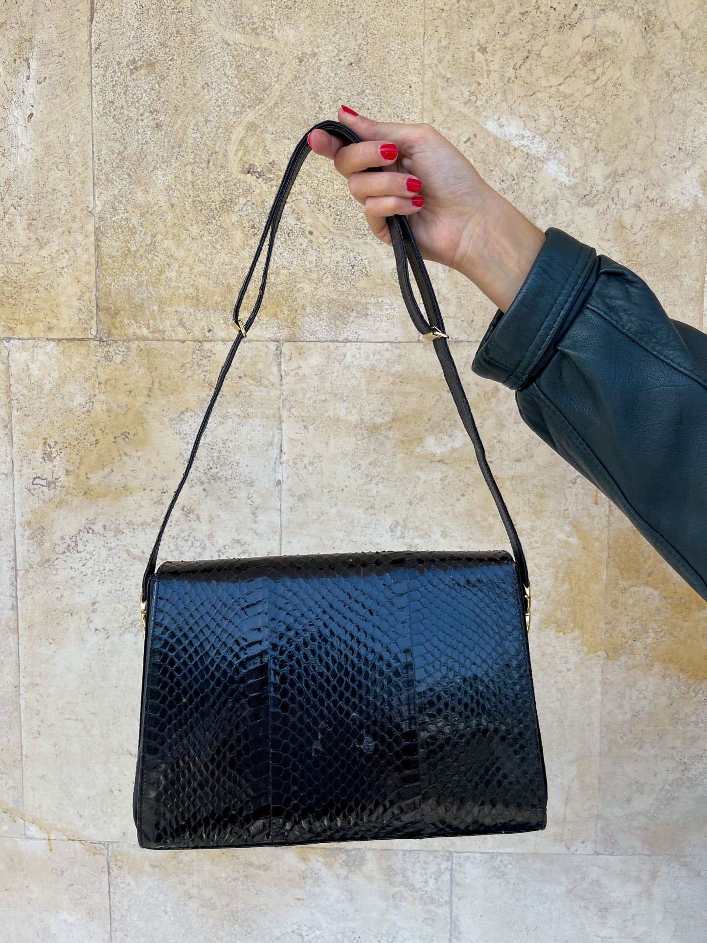 BORSA VINTAGE IN PITONE