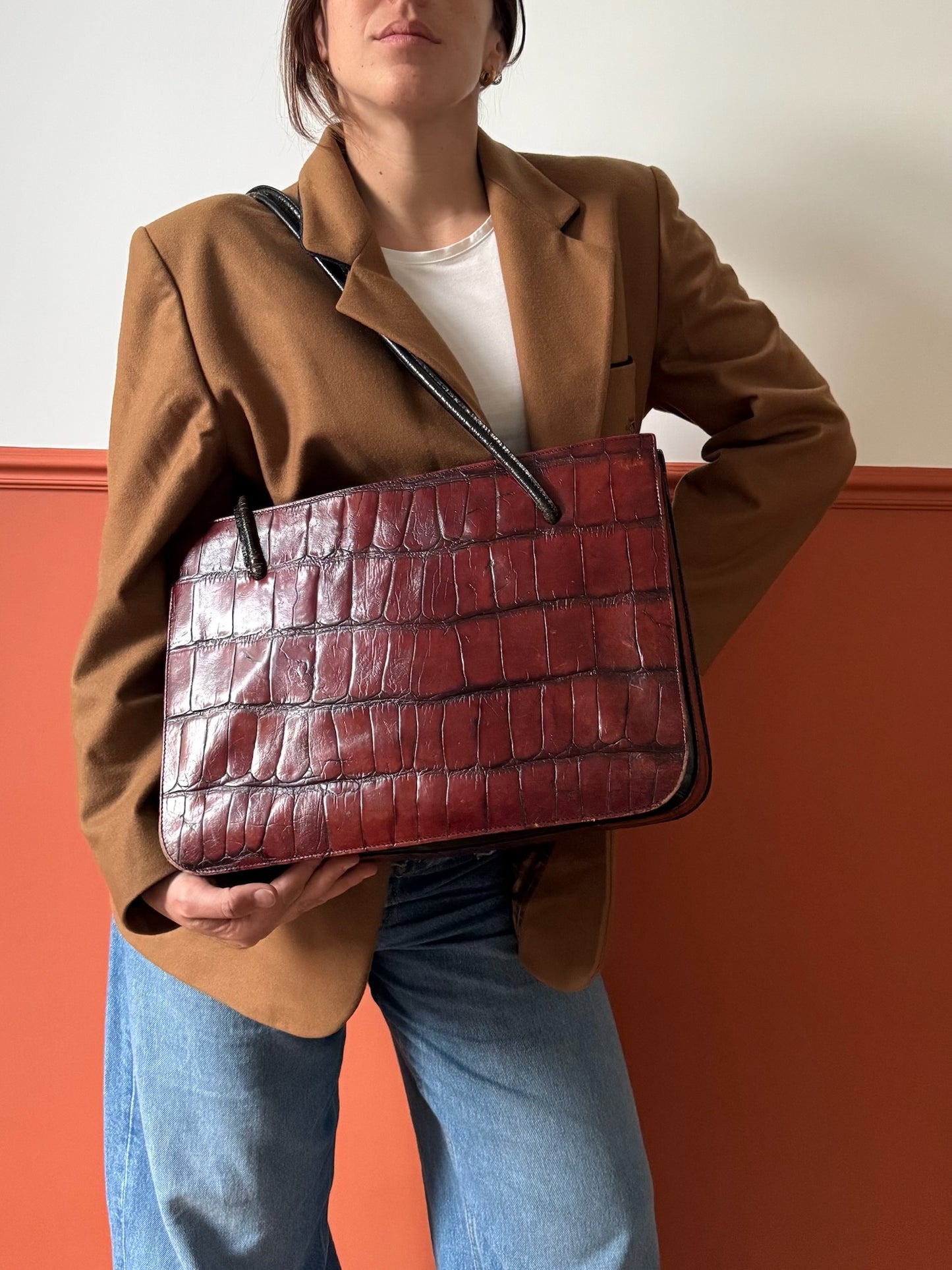 BORSA A SPALLA IN PELLE CROC EFFECT