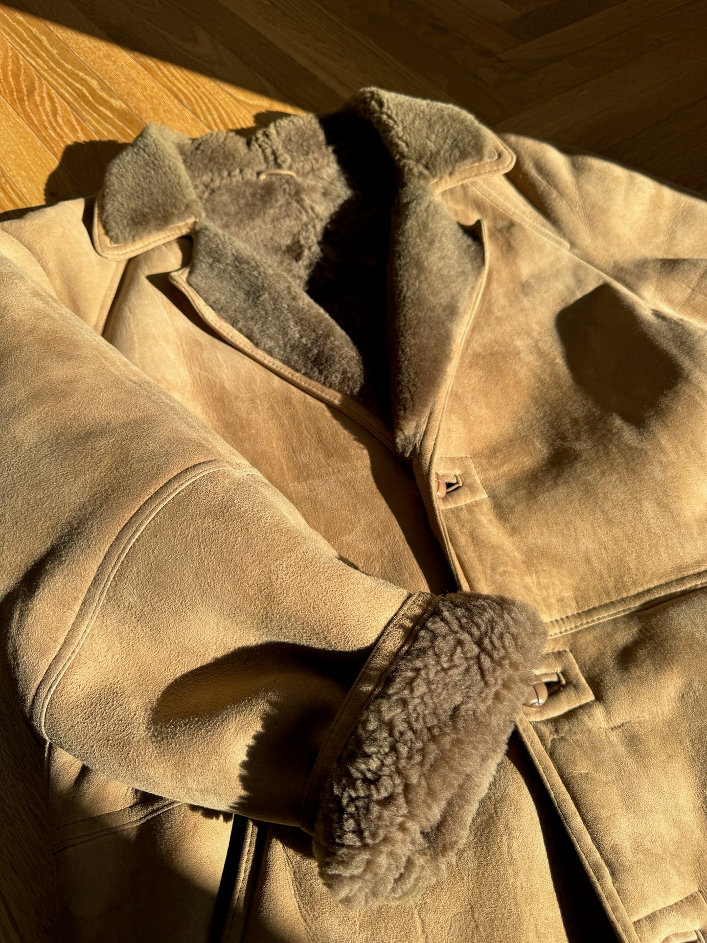 BROWN ORIGINAL SHEARLING