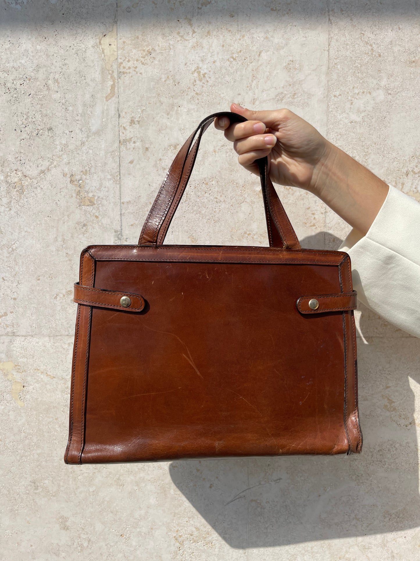 VINTAGE BROWN LEATHER HANDBAG