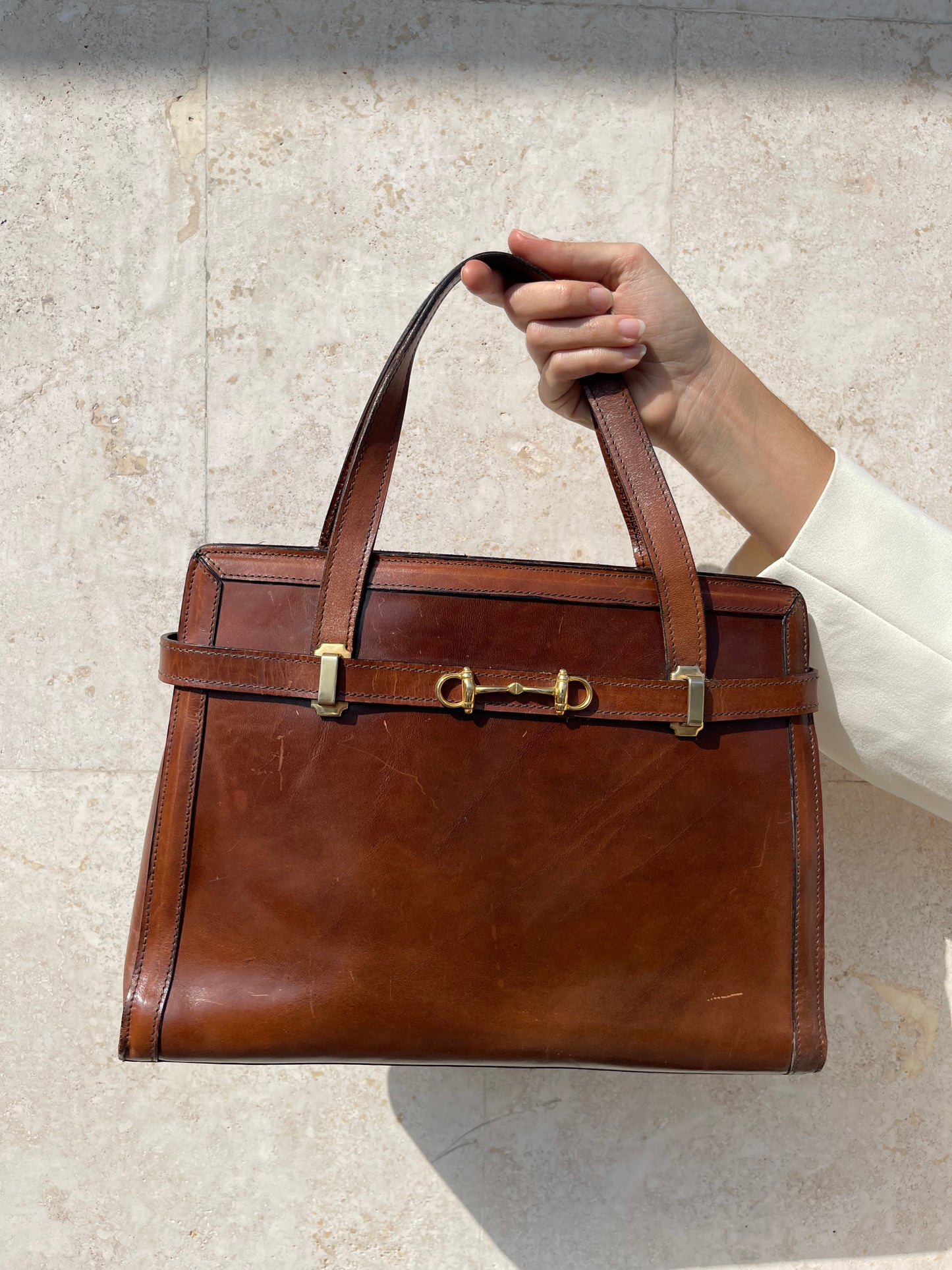 VINTAGE BROWN LEATHER HANDBAG