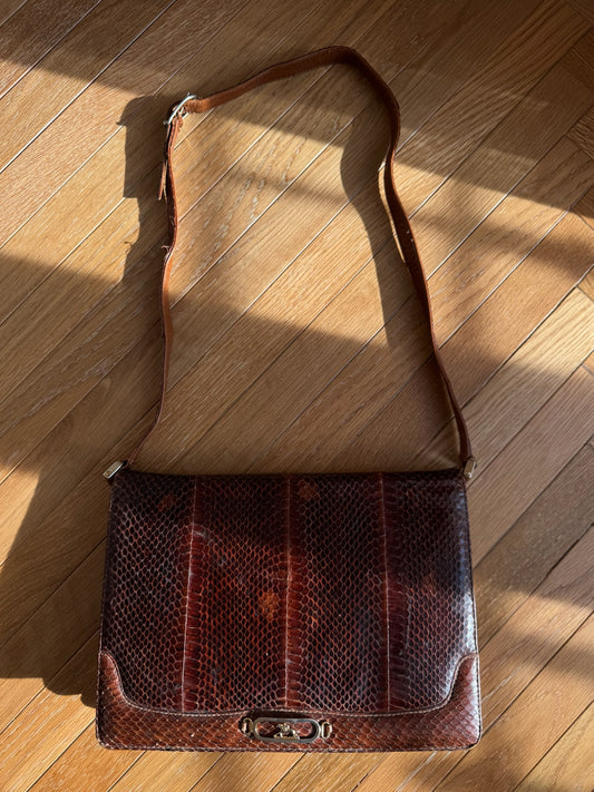 BORSA A TRACOLLA MARRONE