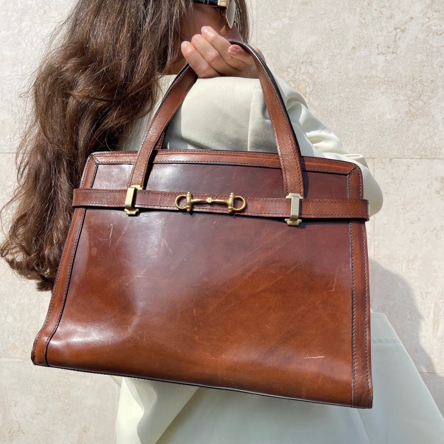 VINTAGE BROWN LEATHER HANDBAG