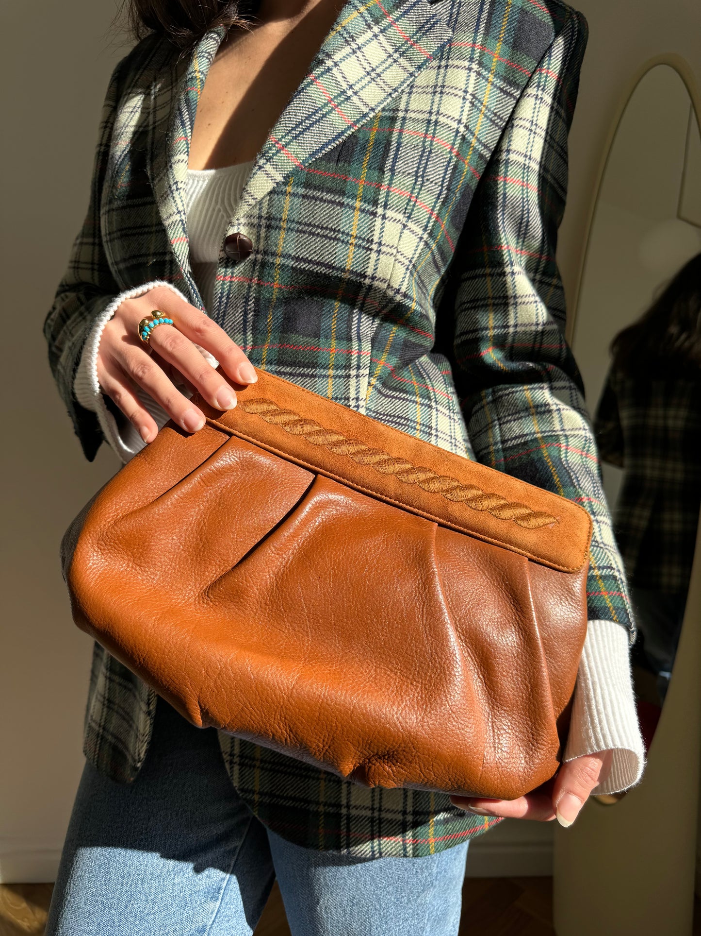 LIGHT BROWN LEATHER BAG