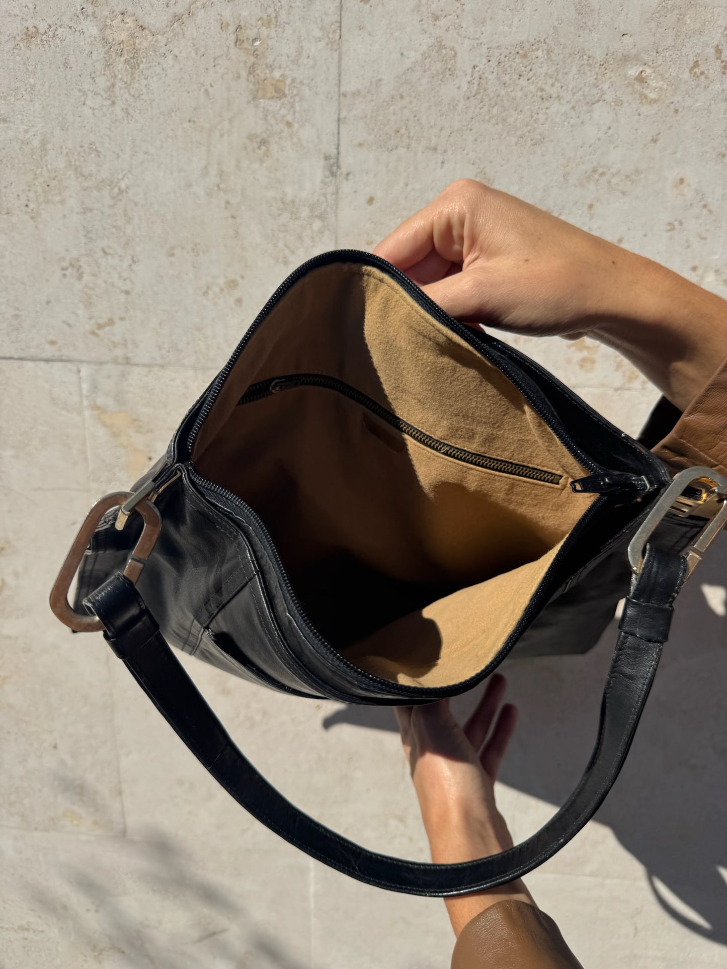 BORSA VINTAGE NERA IN VERA PELLE