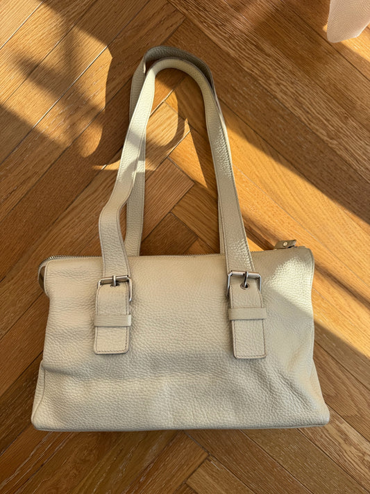 BORSA A SPALLA OFF WHITE MARTELLATA