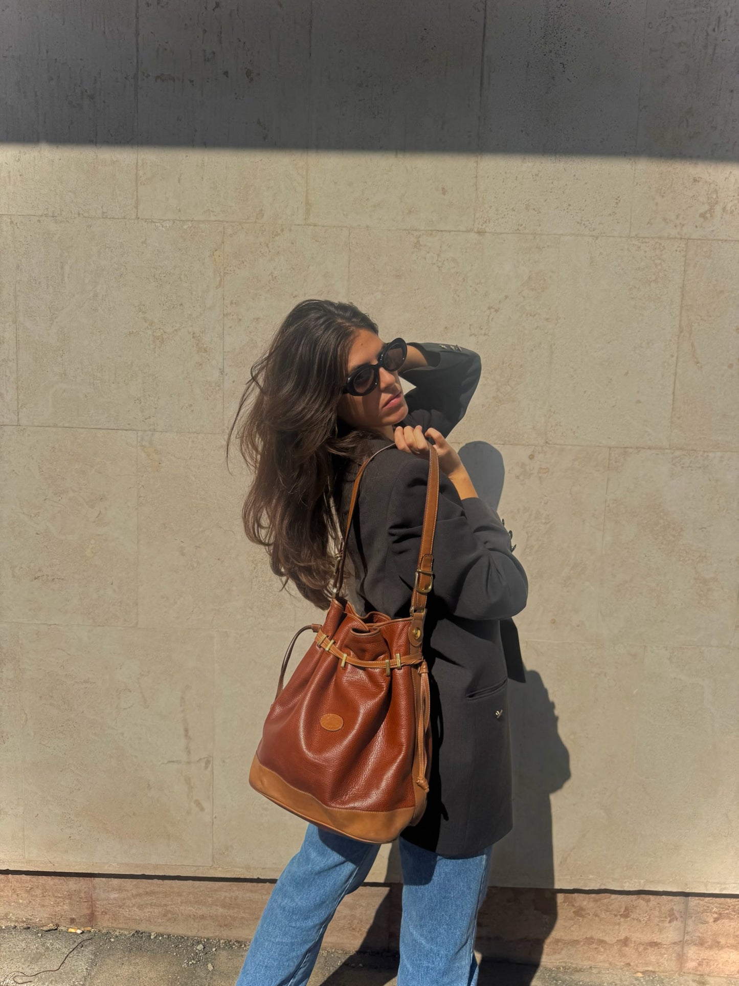 SECCHIELLO A SPALLA IN CUOIO