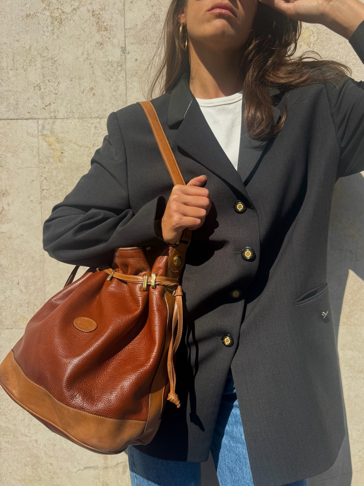 SECCHIELLO A SPALLA IN CUOIO