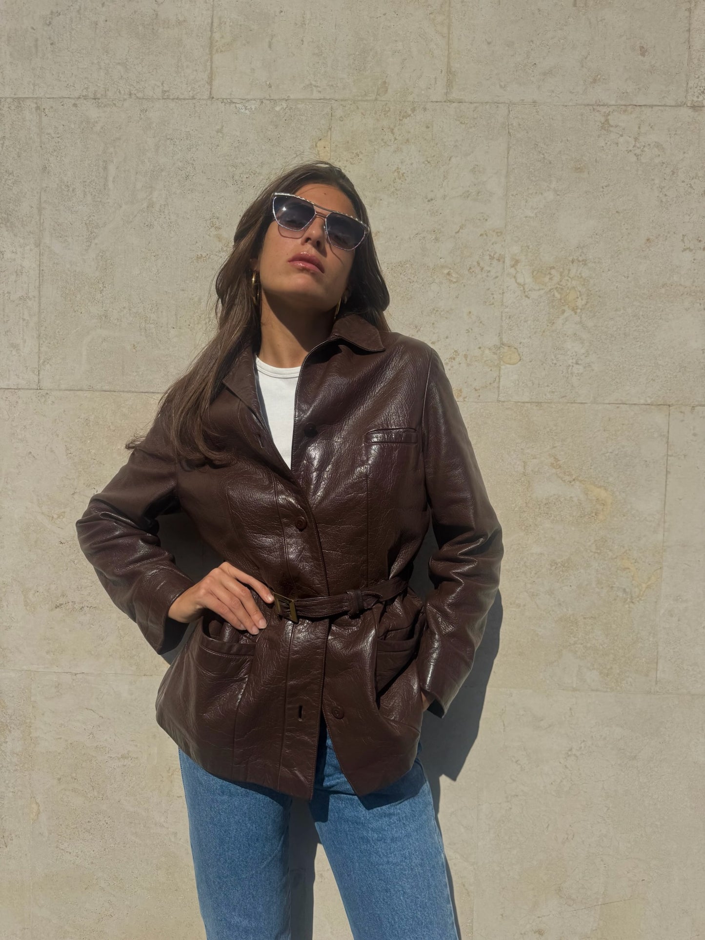 GIACCA MARRONE IN PELLE CON CINTURA