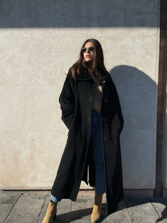 CAPPOTTO NERO IN LANA